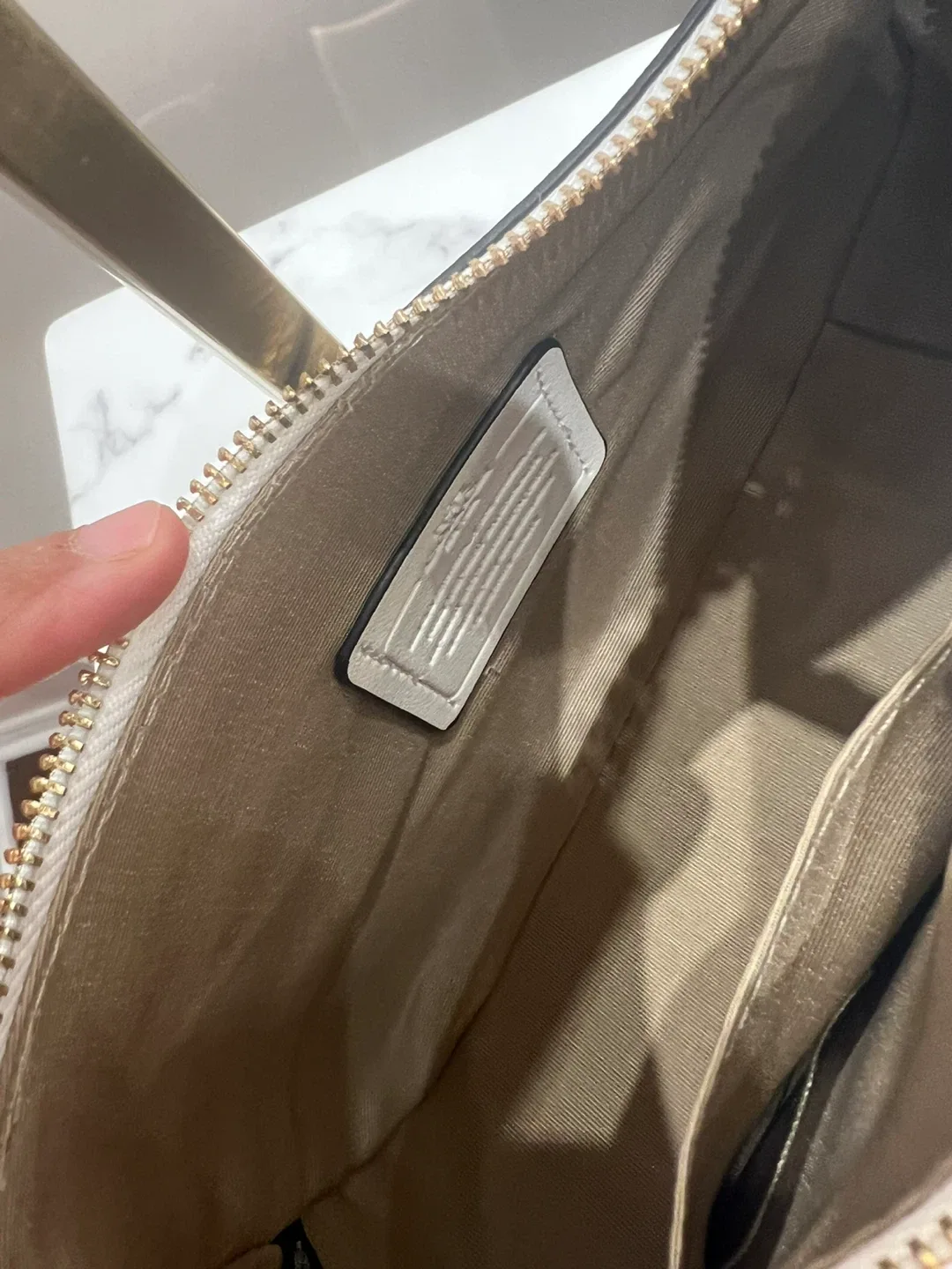 Coach Terri purse image indicator(6)