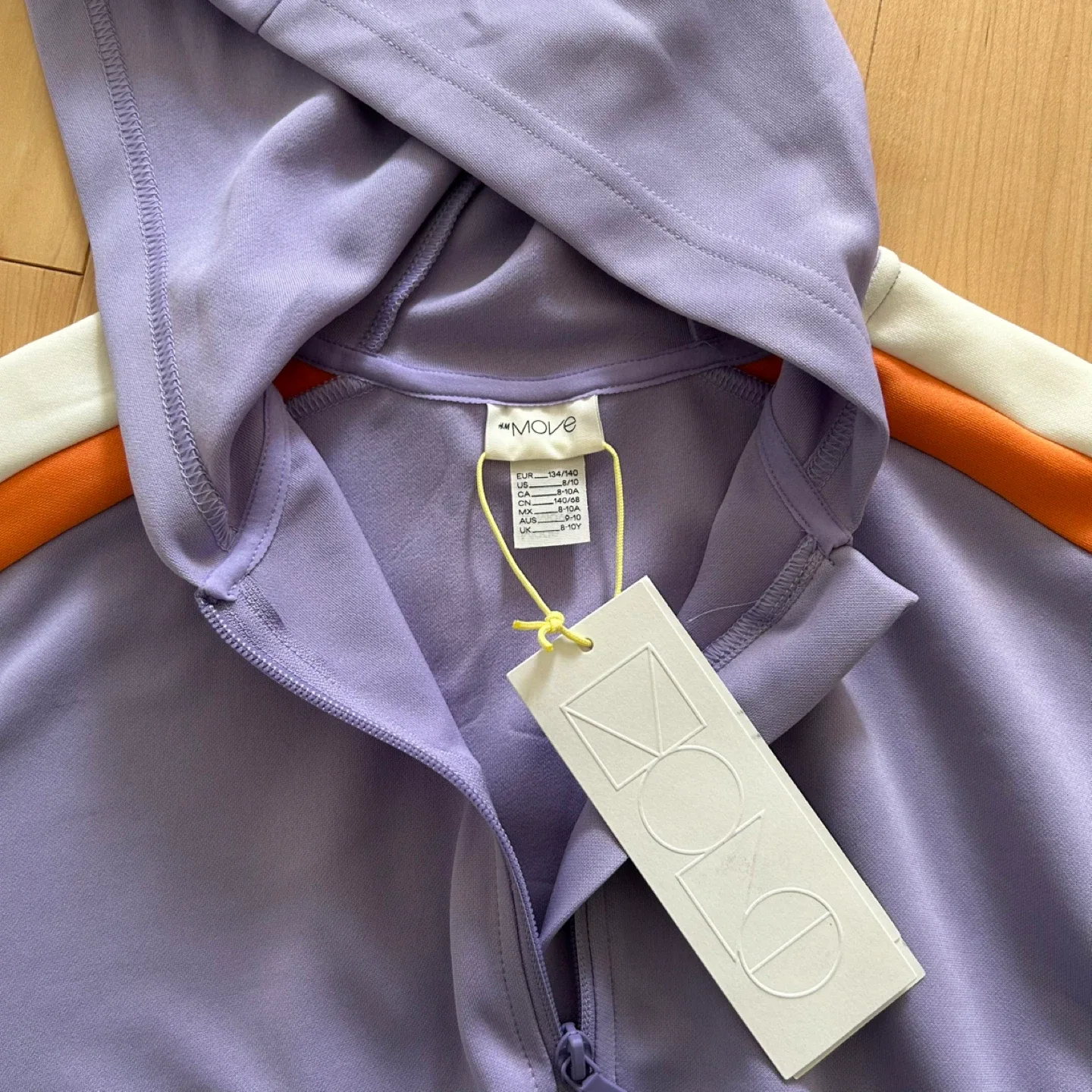 H&M Active Kids Set (New) image indicator(3)