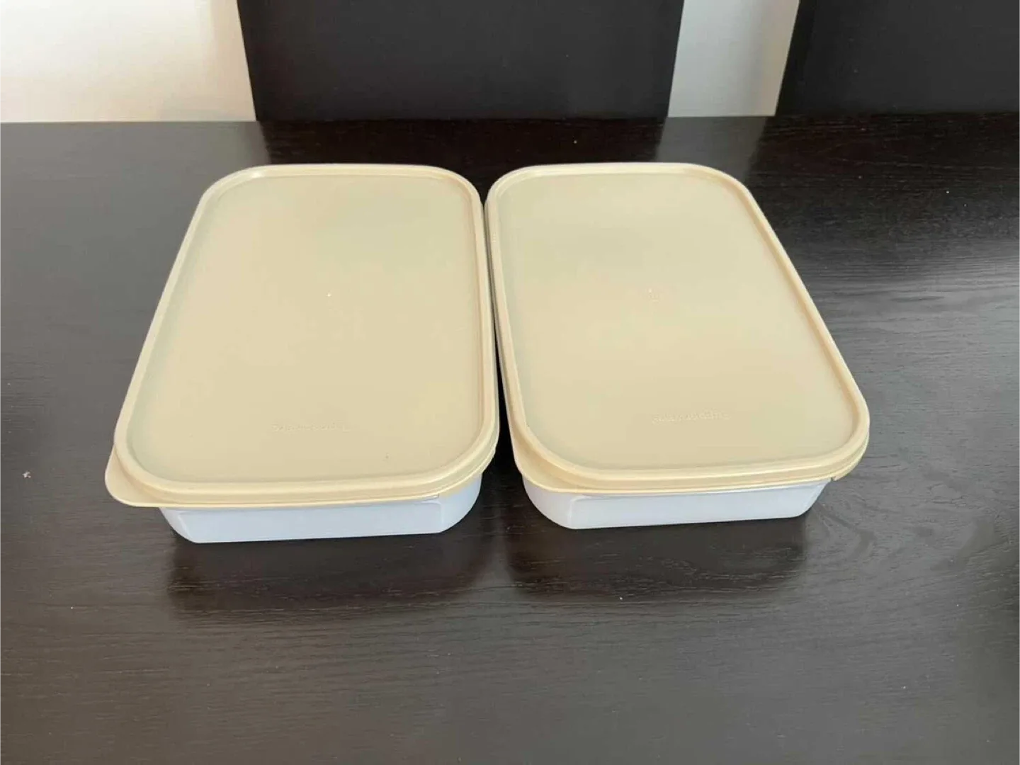 Tupperware Containers - Set of 2 image indicator(4)
