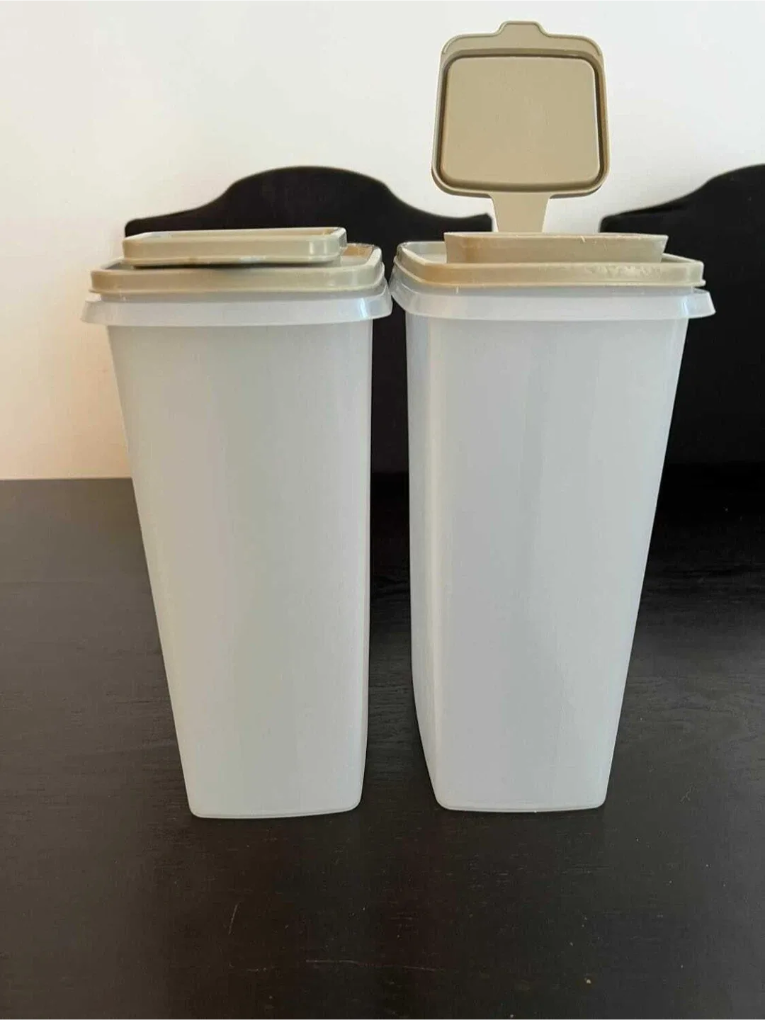 Tupperware Modular Mates Cereal Dispensers - Set of 2 image indicator(5)