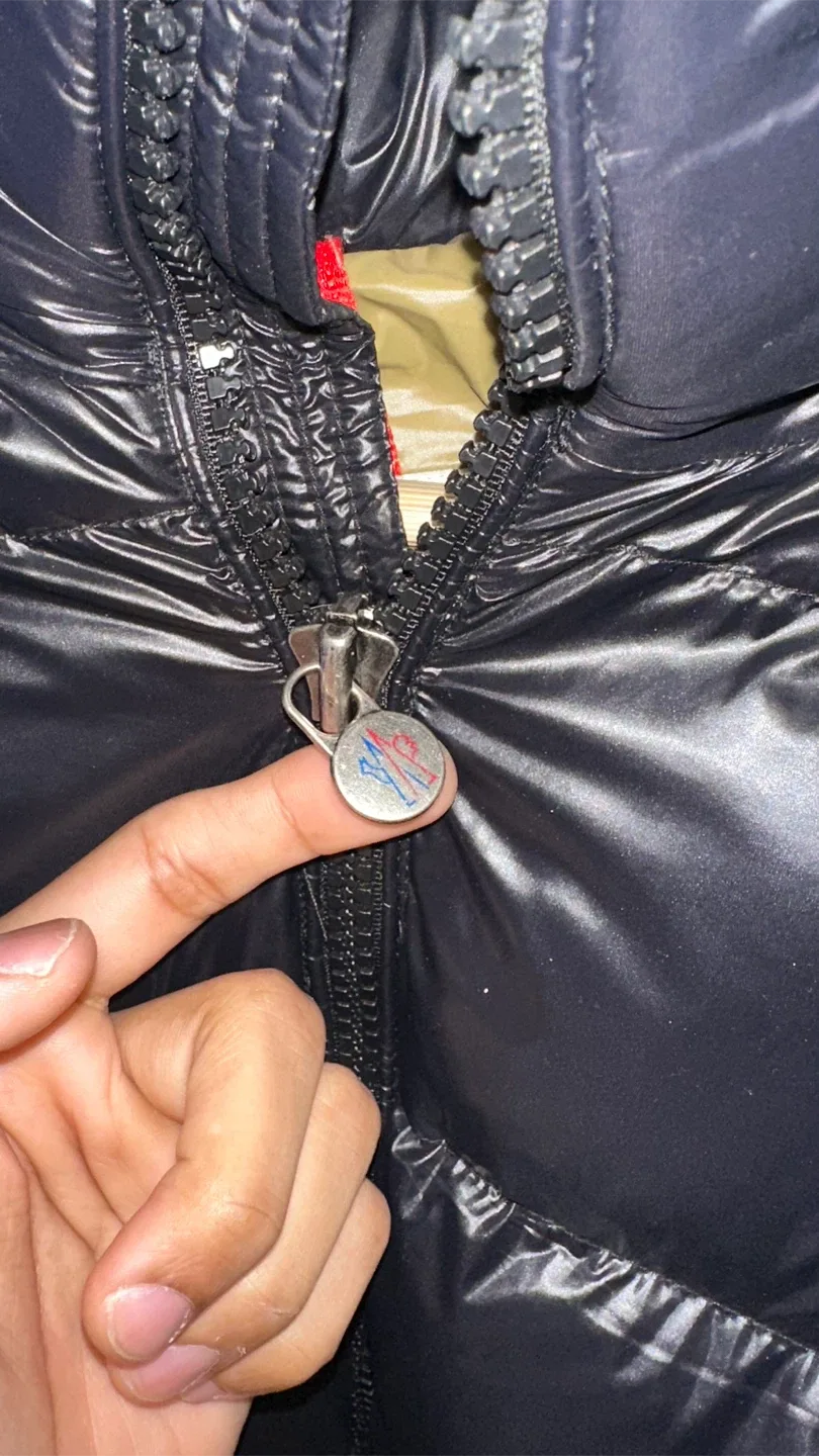 Moncler Black Puffer Jacket image indicator(3)