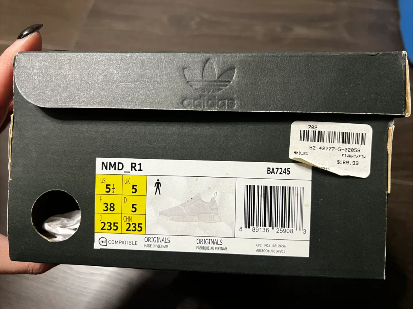 Adidas NMD_R1 Men's 5.5US, Women's 7US image indicator(2)