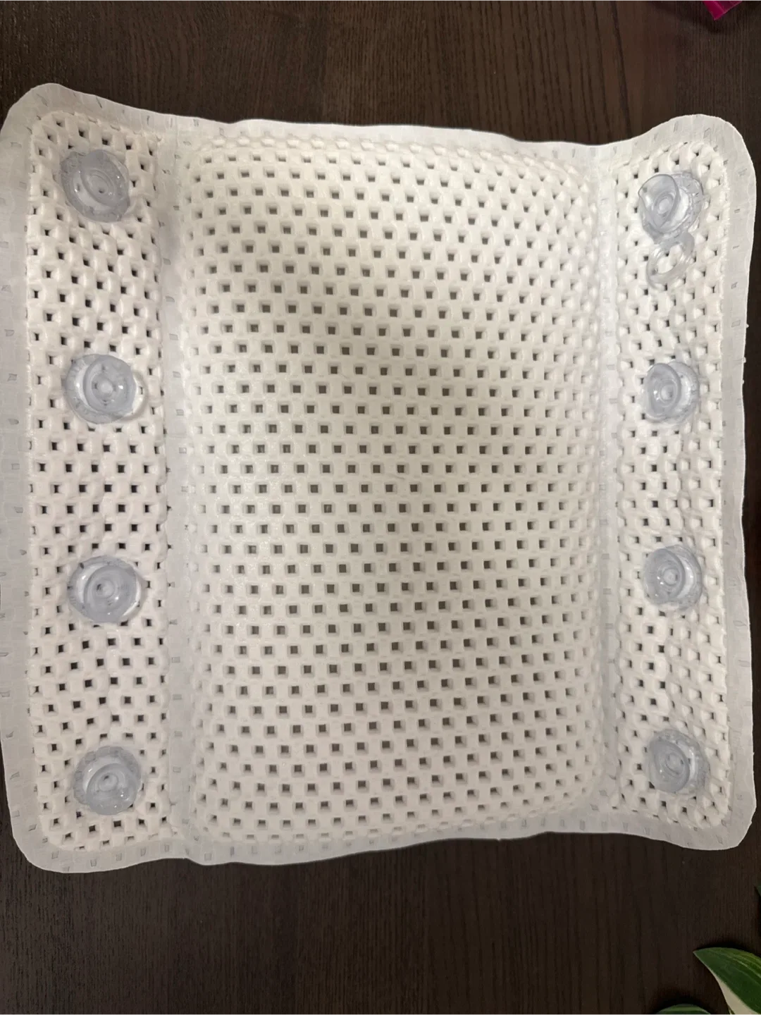 🥕 White Bathtub Pillow with Suction Cups image indicator(2)