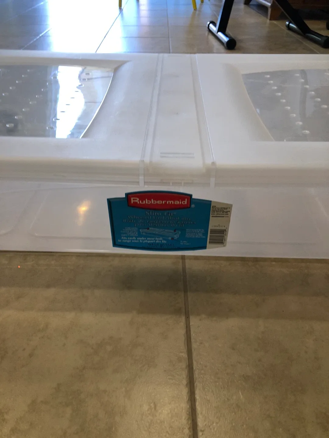 Rubbermaid Wheeled Underbed Storage Box image indicator(5)