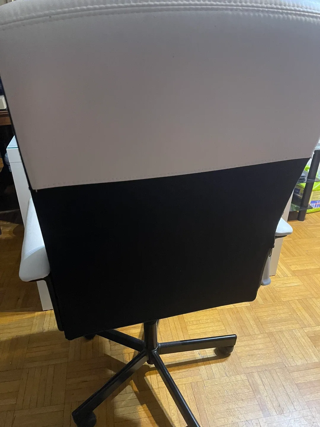 White & Black Office Chair image indicator(5)