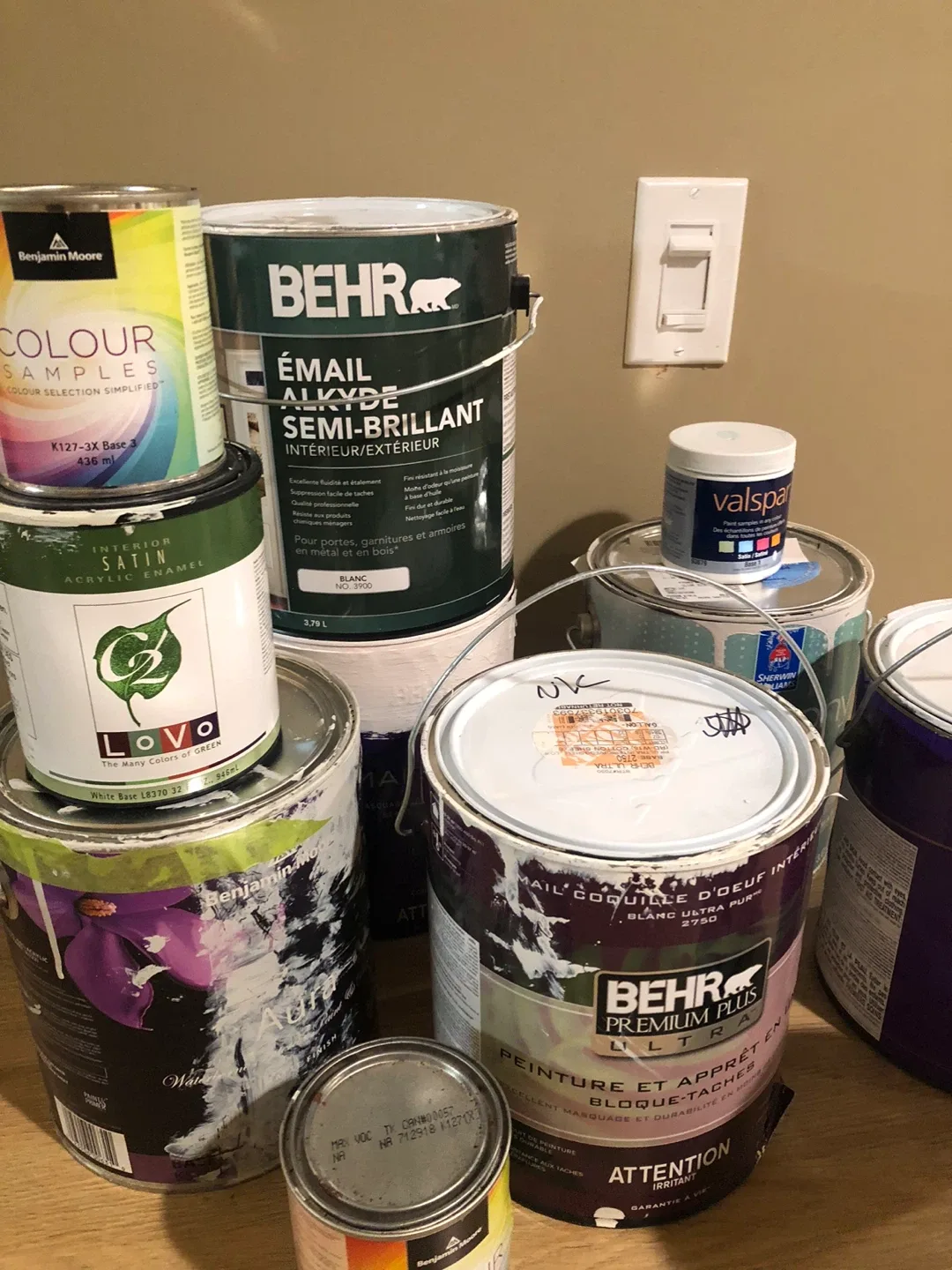 Mixed Paint Cans - Behr, Valspar, CIL, Dulux image indicator(3)