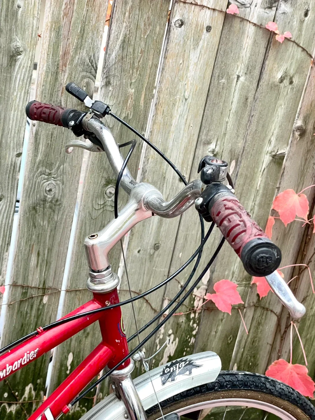 Sweet! Safe Solid Vintage 12 speed Nishiki bike. Quality build. image indicator(9)