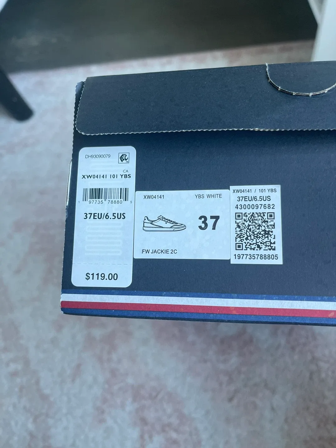 Tommy Hilfiger Sneakers - Size 7 image indicator(7)