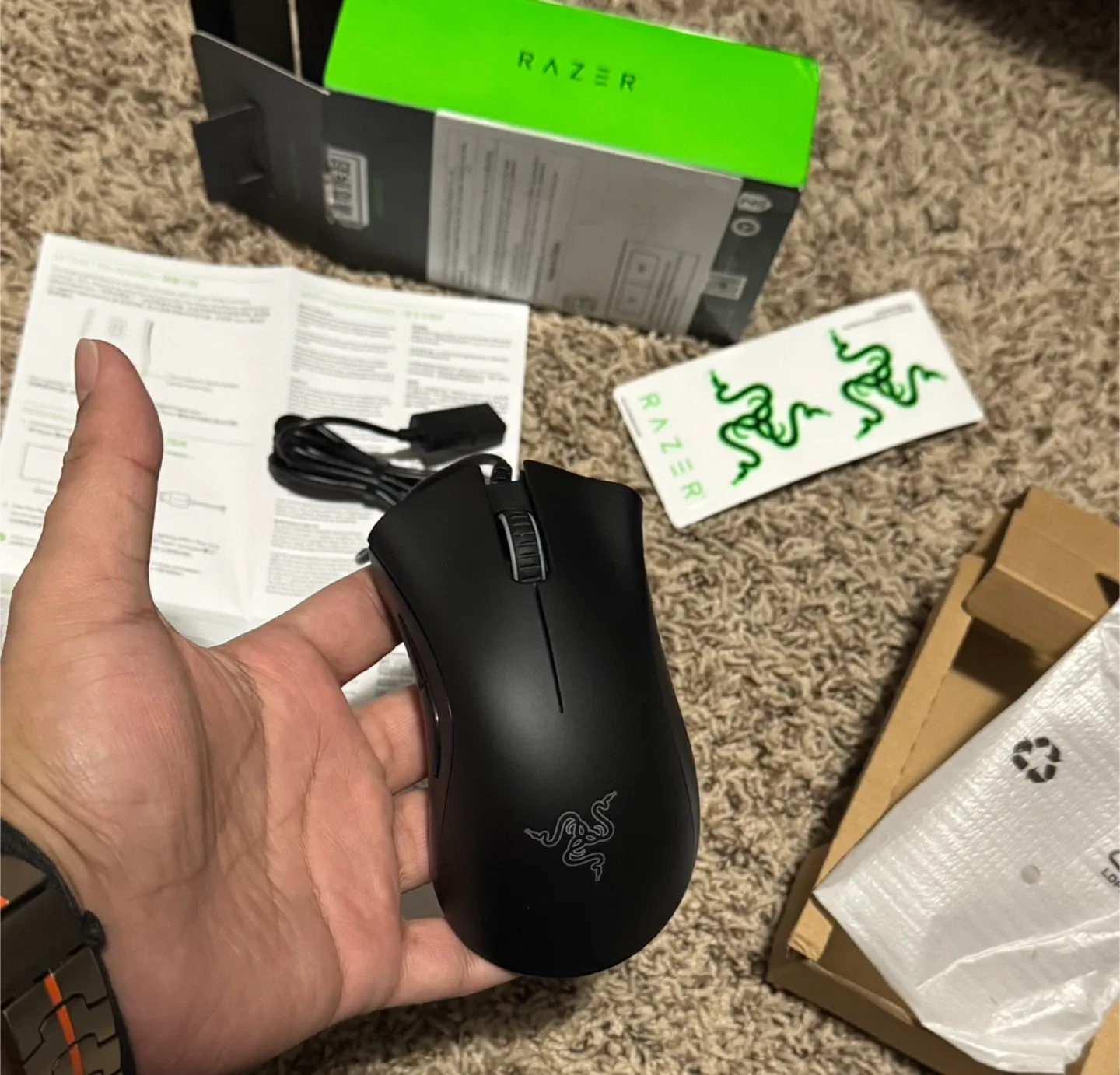 Razer New Gaming Mouse DeathAdder Essential image indicator(4)