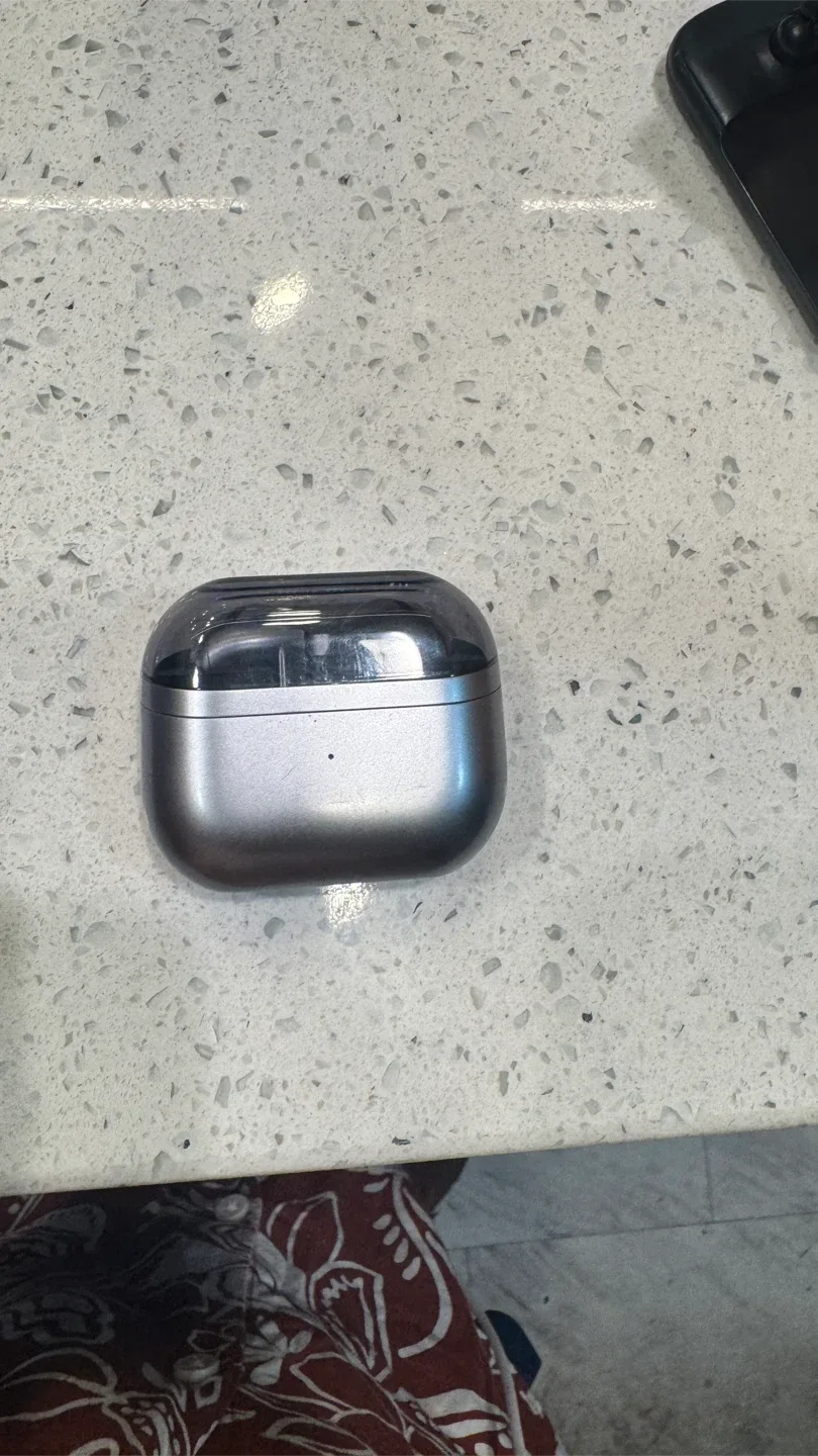 Samsung galaxy buds 3 thumbnail