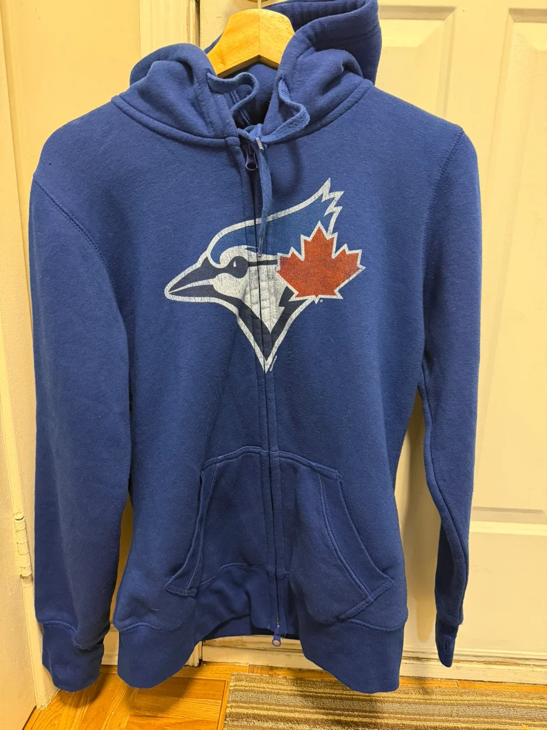 Blue Jays hoodie and Hat image indicator(2)