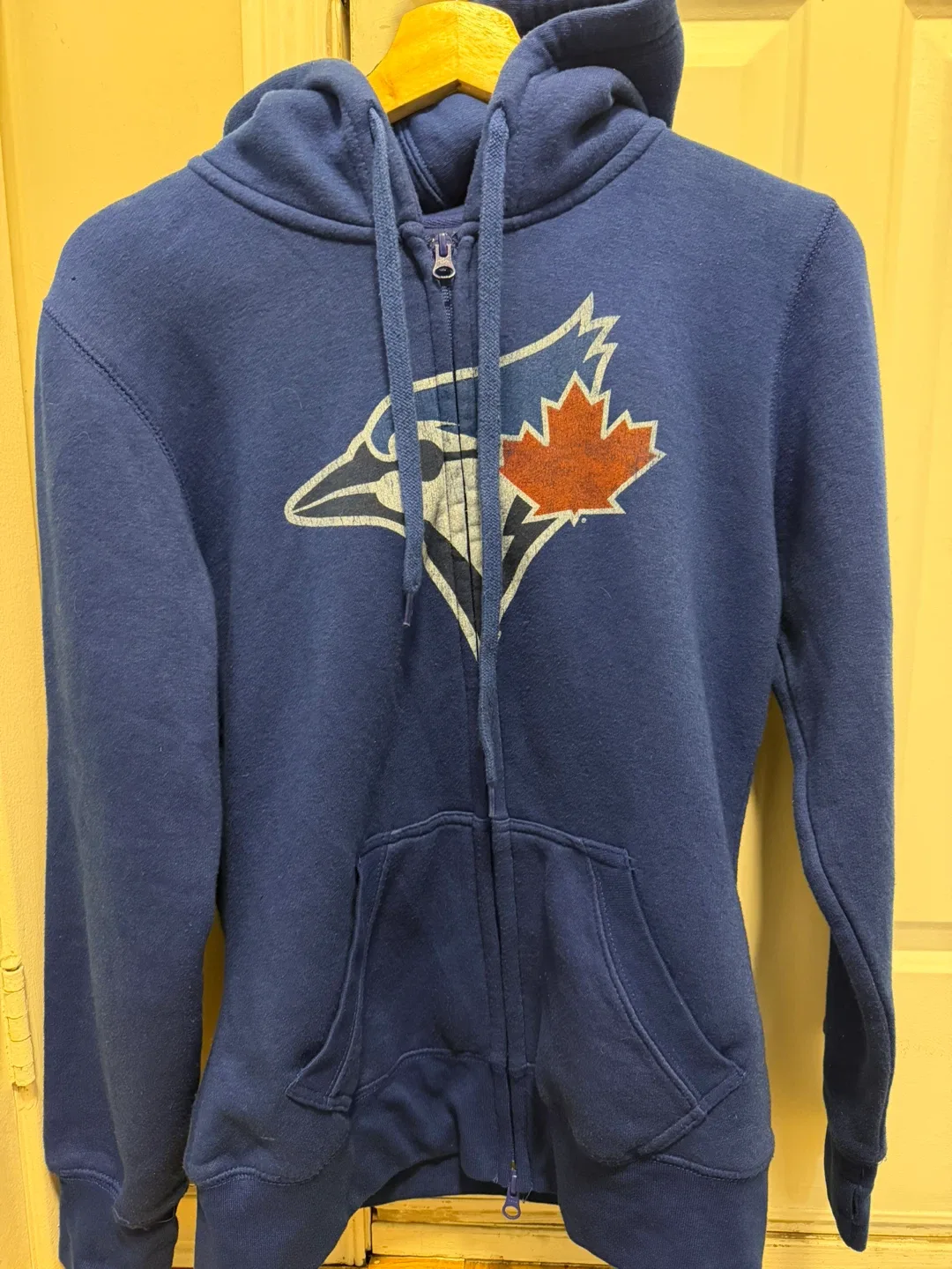 Blue Jays hoodie and Hat image indicator(3)