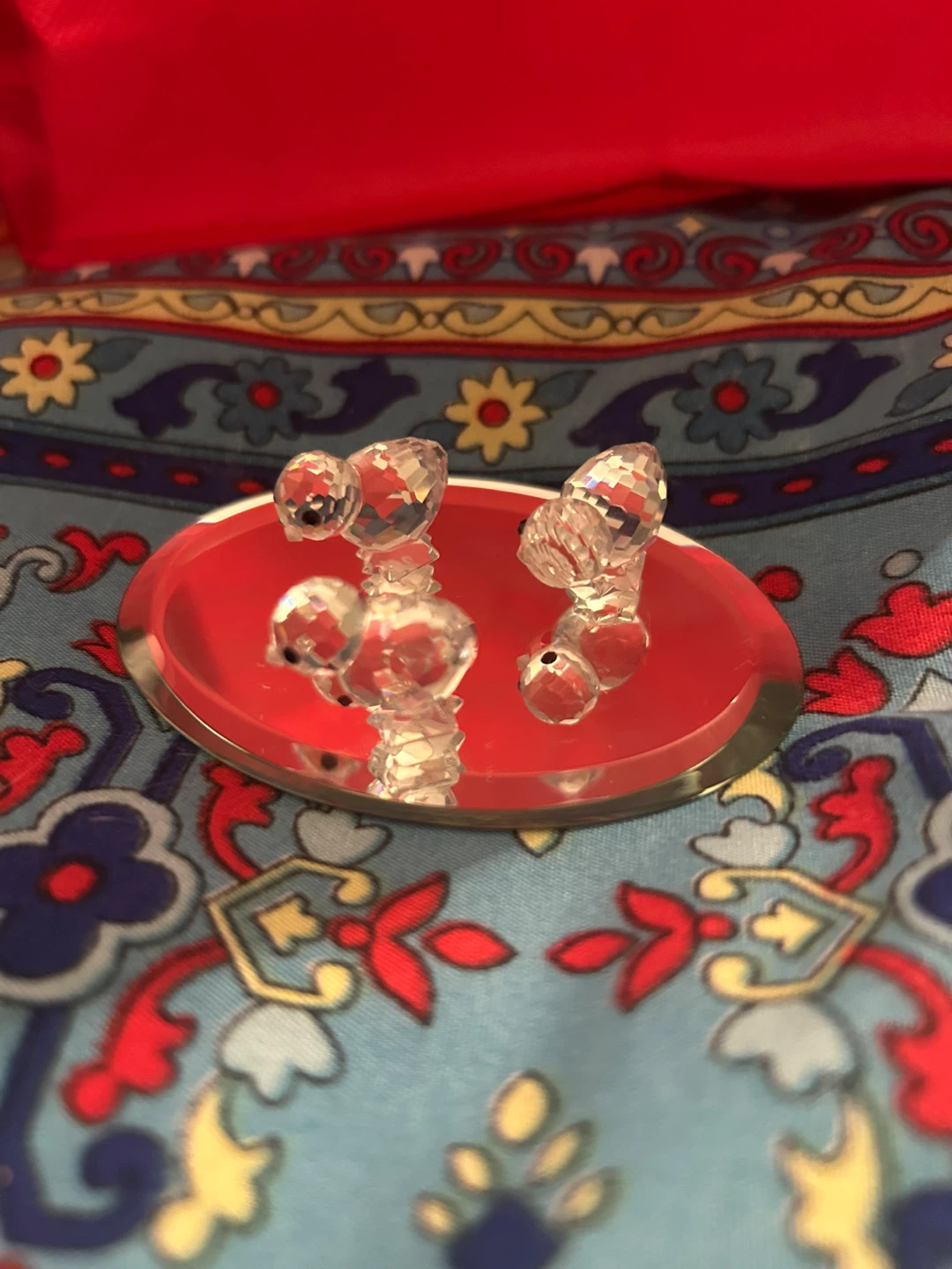 Swarovski 014824 figures. 3 Chicks - photo 2