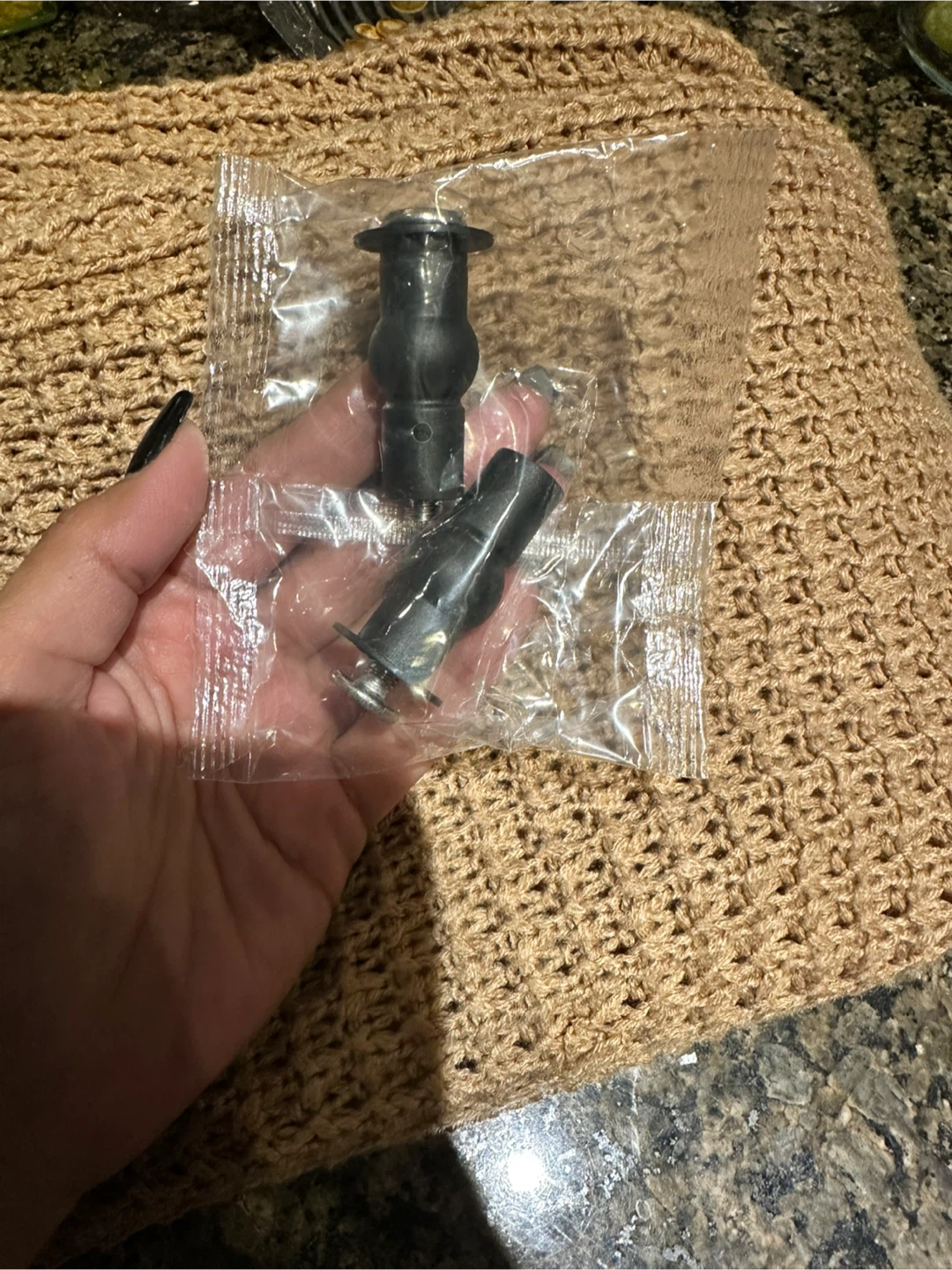 Toilet Seat Hinges - New
