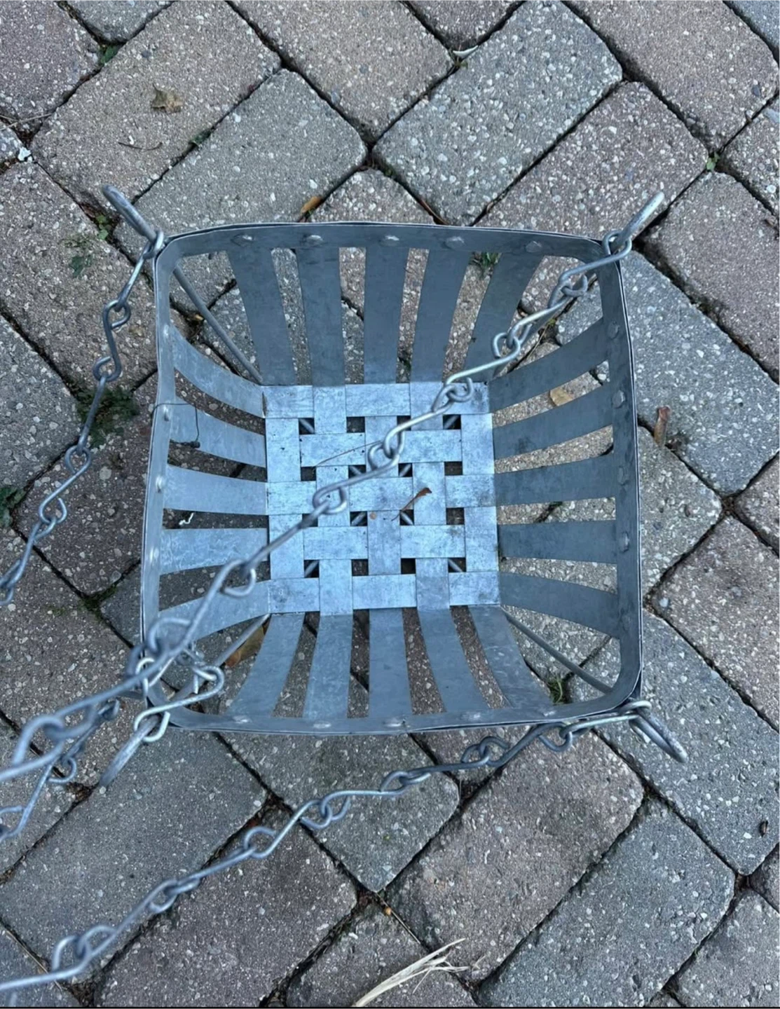 Metal Hanging Planter Basket - photo 3