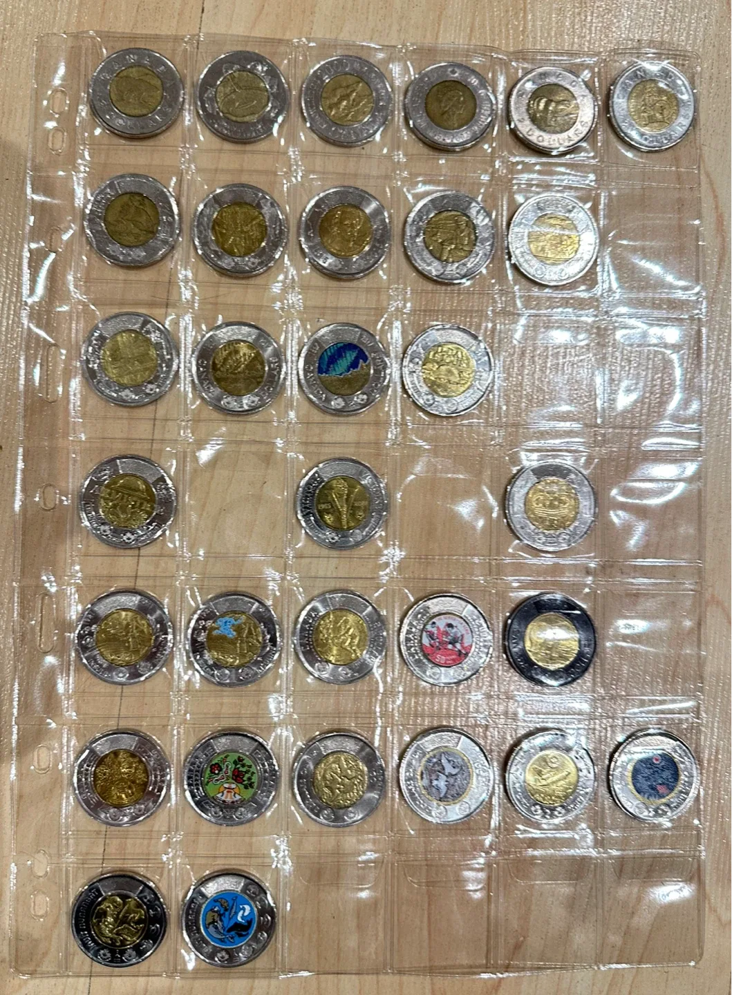 Canadian Coins Collection image indicator(4)