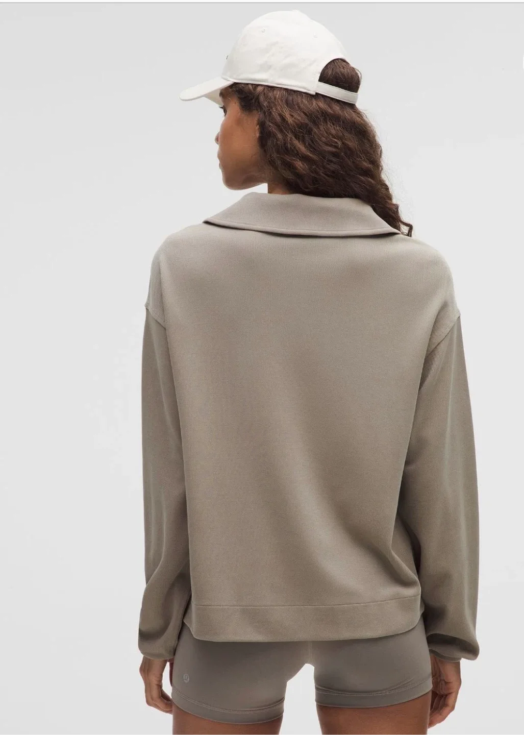 Lululemon Softstreme Oversized LS Polo - M image indicator(5)