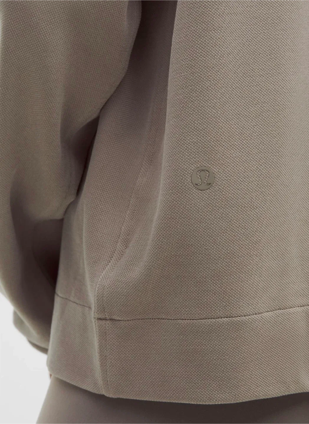 Lululemon Softstreme Oversized LS Polo - M image indicator(6)