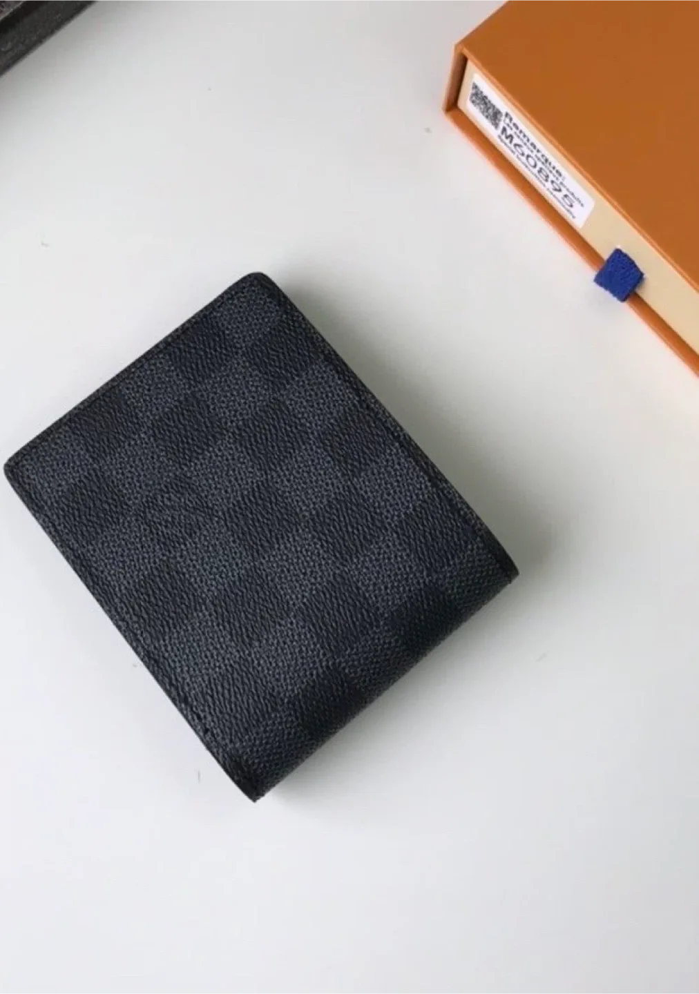 Louis Vuitton Damier Graphite Multiple Wallet M60895 image indicator(4)