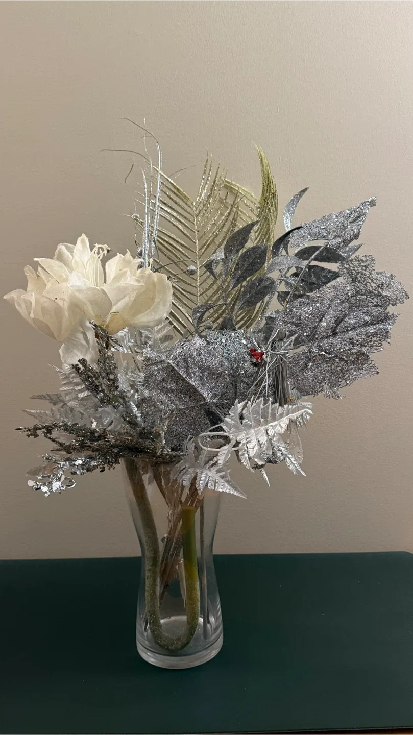 Winter Holidays  Floral Arrangement thumbnail
