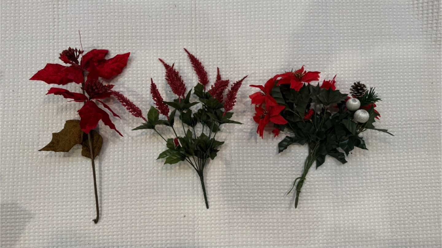Christmas Floral Arrangement - photo 3