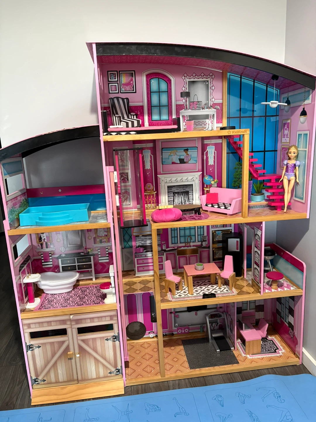 KidKraft Grand Estate Dollhouse