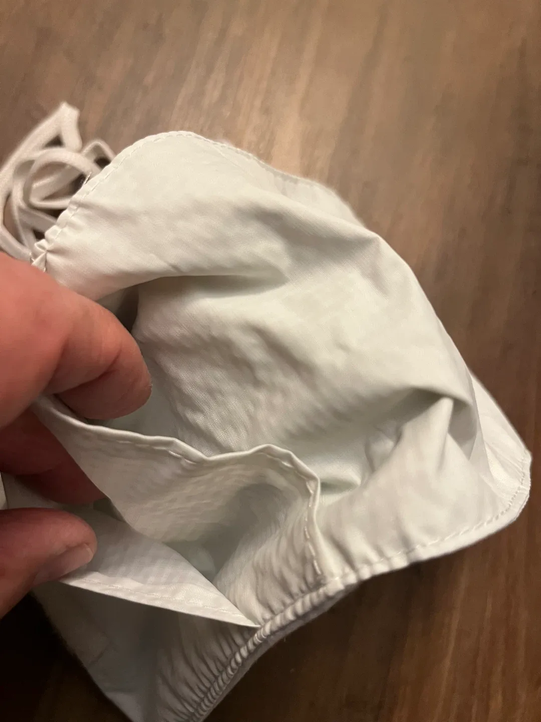 Samsonite Triple-Pocket Neck Pouch - New in Package! image indicator(5)