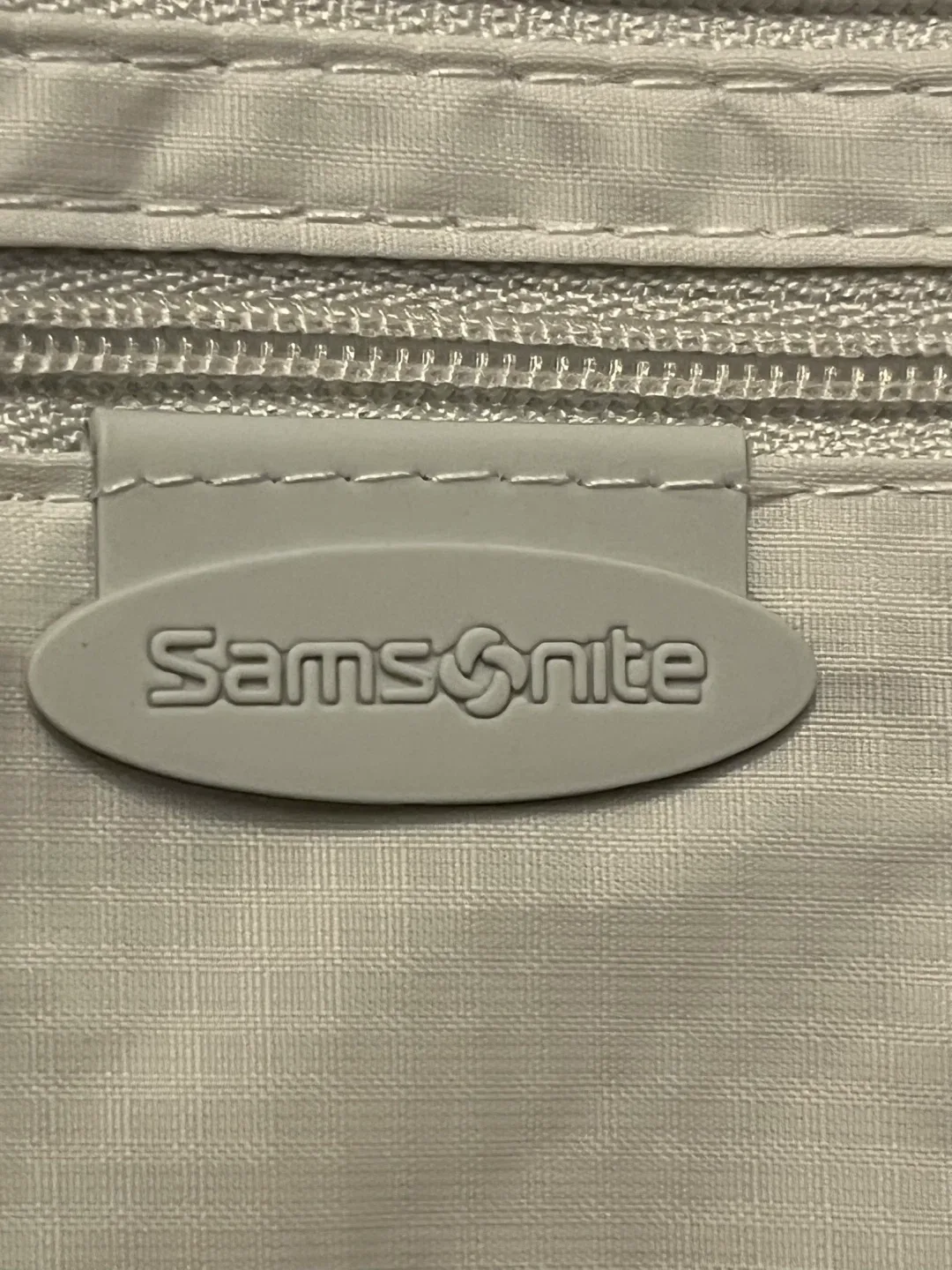 Samsonite Double-Pocket Money Belt - New! image indicator(4)