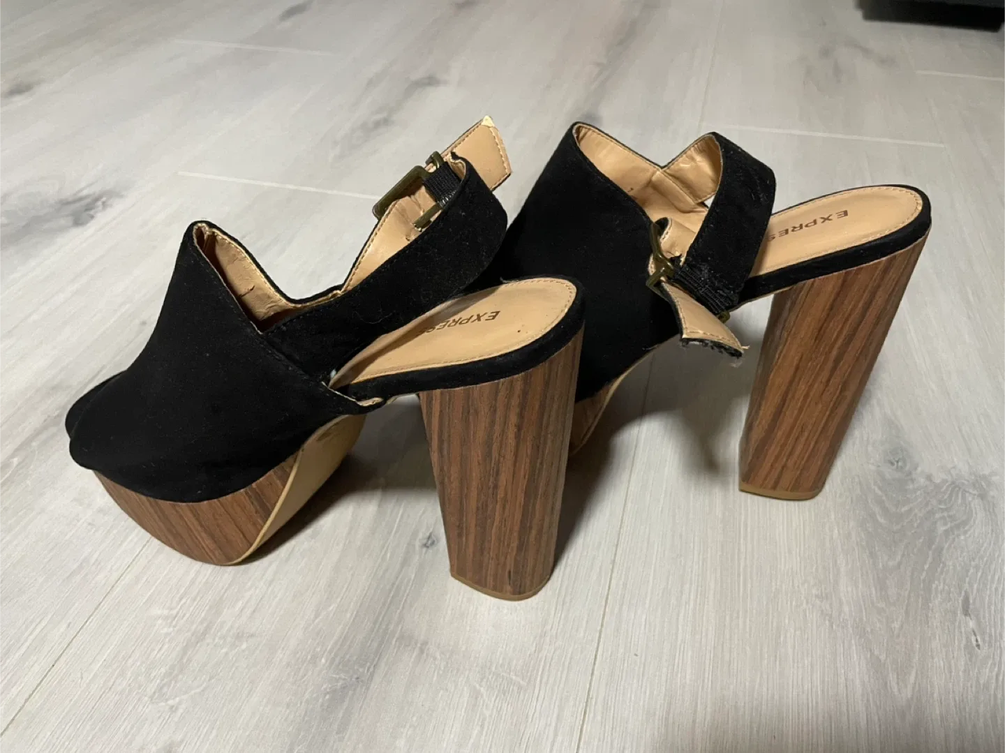 Stylish Black Chunky Heels – Size 8 (Express) ✨ image indicator(2)