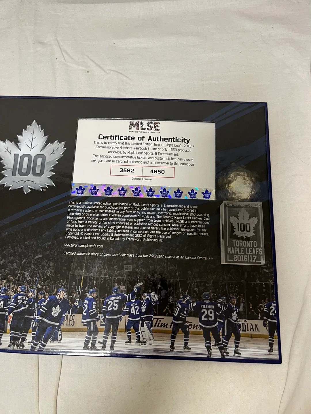 Toronto Maple Leafs 100th Anniversary Member's Edition Book image indicator(6)