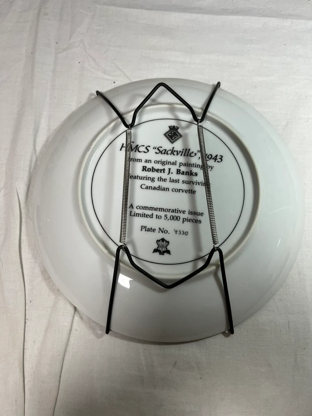 Collectible Decorative Plates - Royal Canadian Navy, Star Trek image indicator(4)