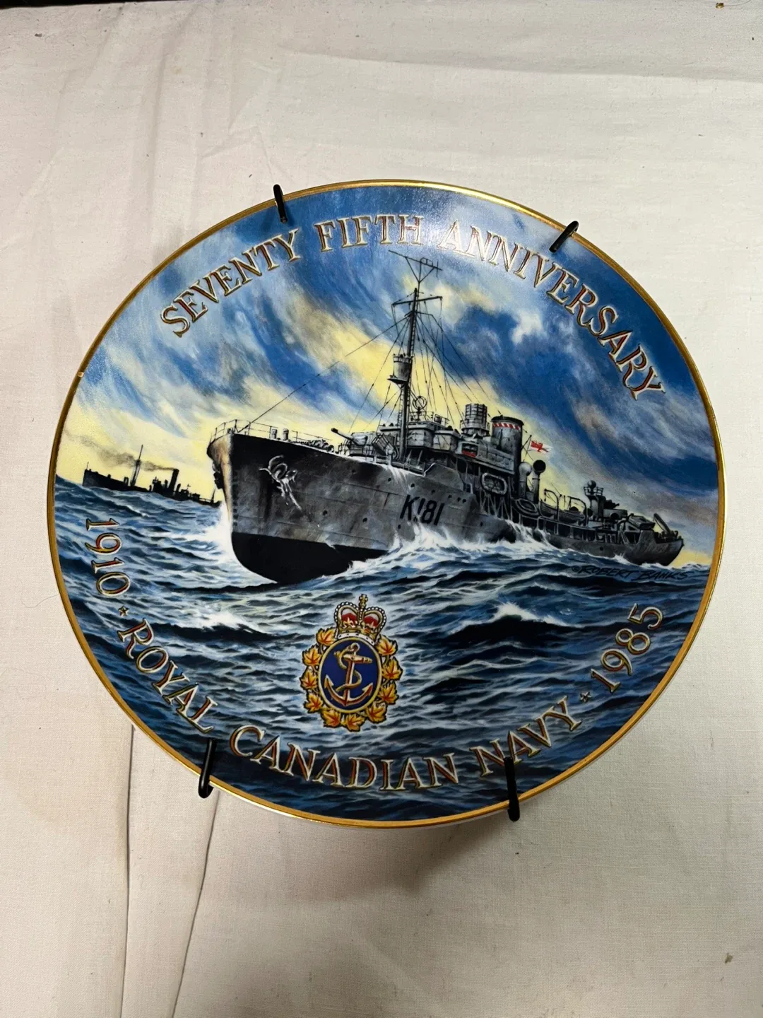 Collectible Decorative Plates - Royal Canadian Navy, Star Trek image indicator(3)