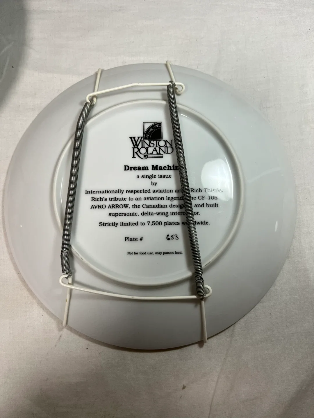 Collectible Decorative Plates - Royal Canadian Navy, Star Trek image indicator(6)