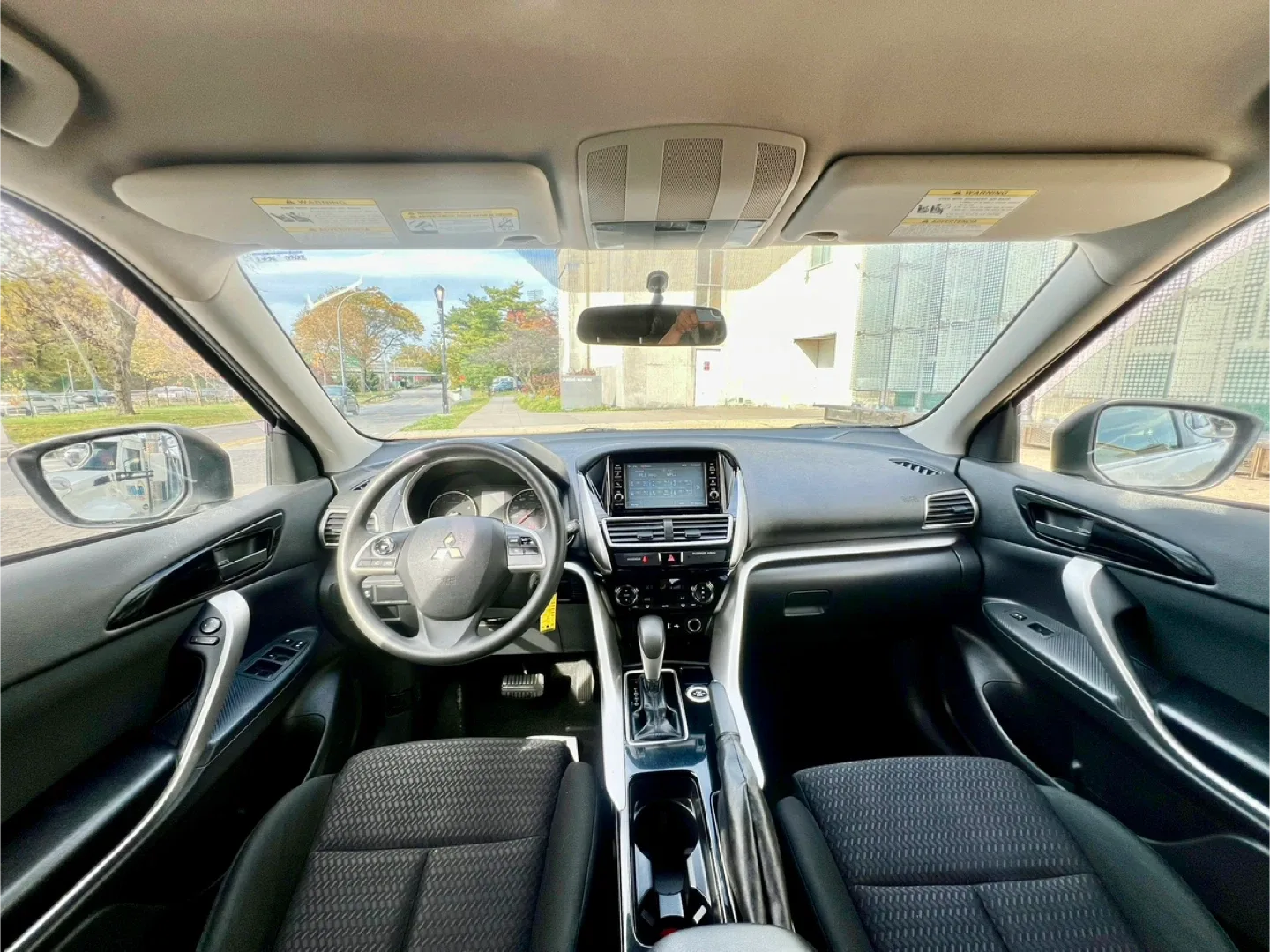 2018 Mitsubishi Eclipse Cross ES image indicator(8)