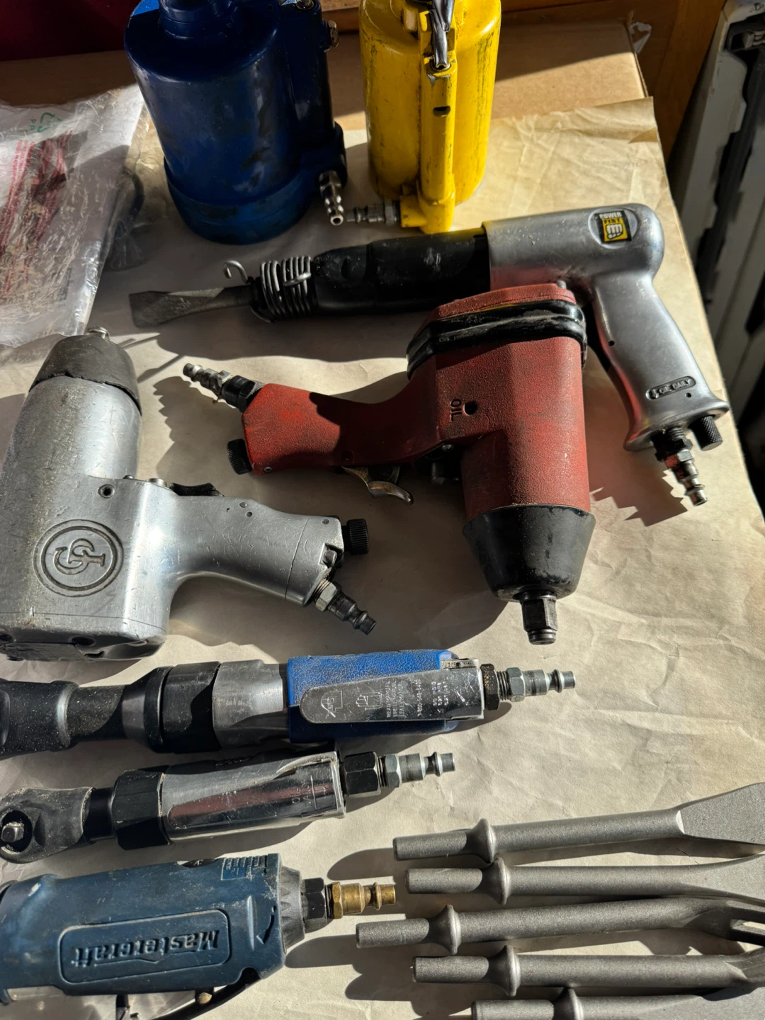 Mixed Lot of Air Tools - photo 3