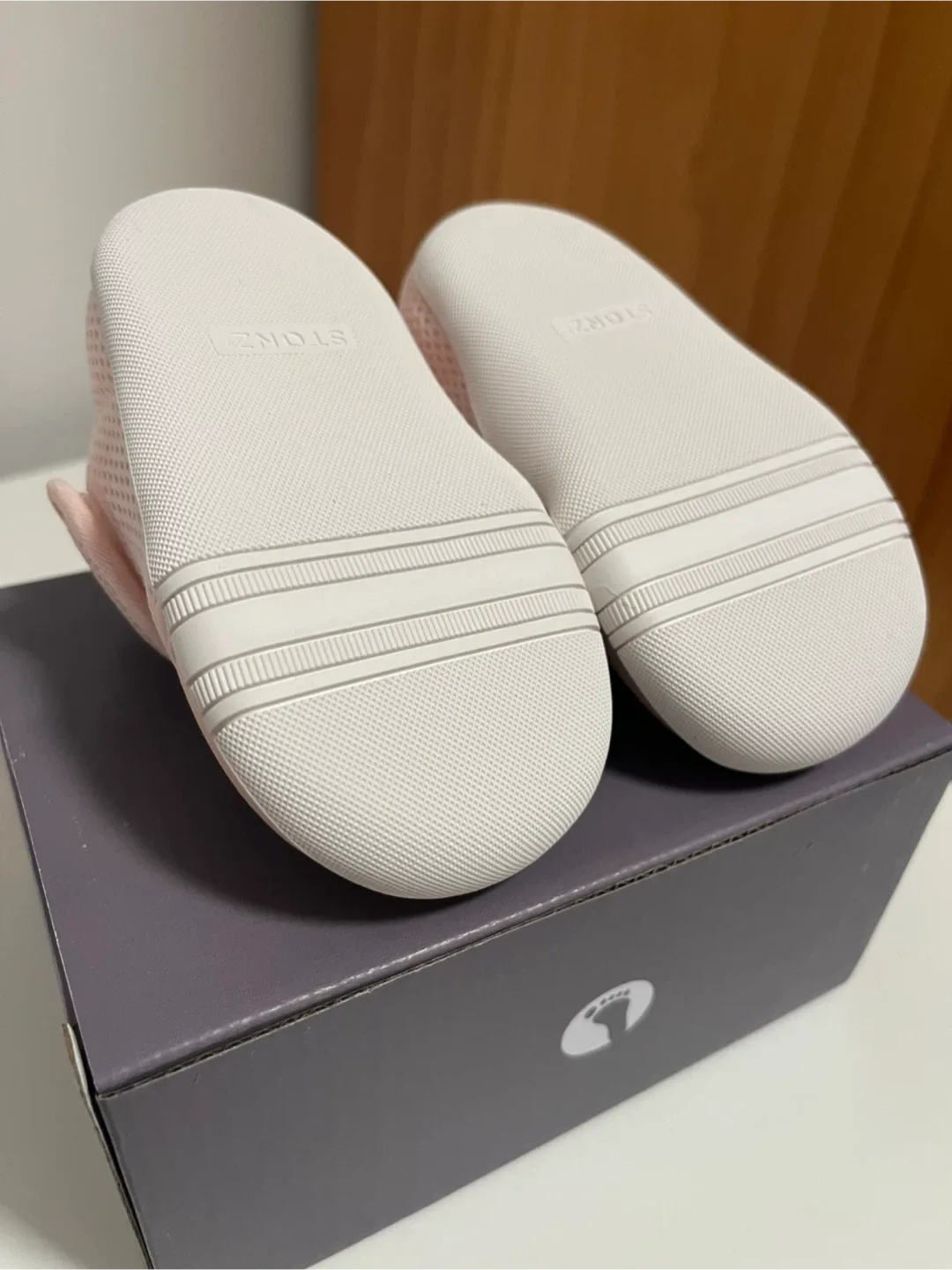 Brand New STONZ Haze Pink Shoe - Size 6 image indicator(4)