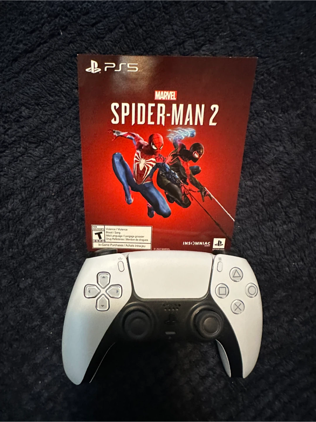 Sony PS 5 Controller plus gift Spider-Man 2