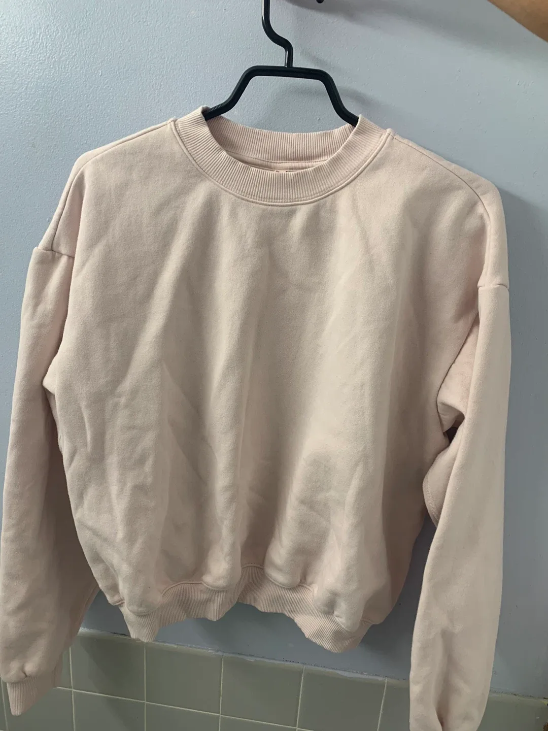 SKIMS Pale Pink Crewneck - Size M