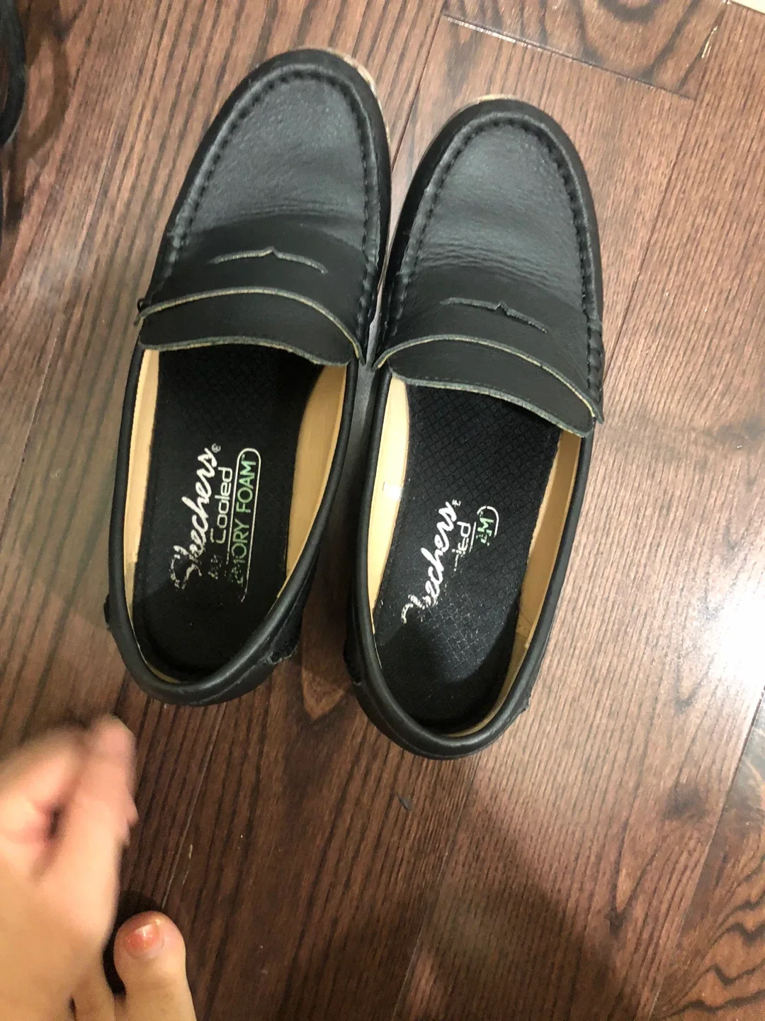 Skechers Loafers, Black, Size 6.0 image indicator(4)