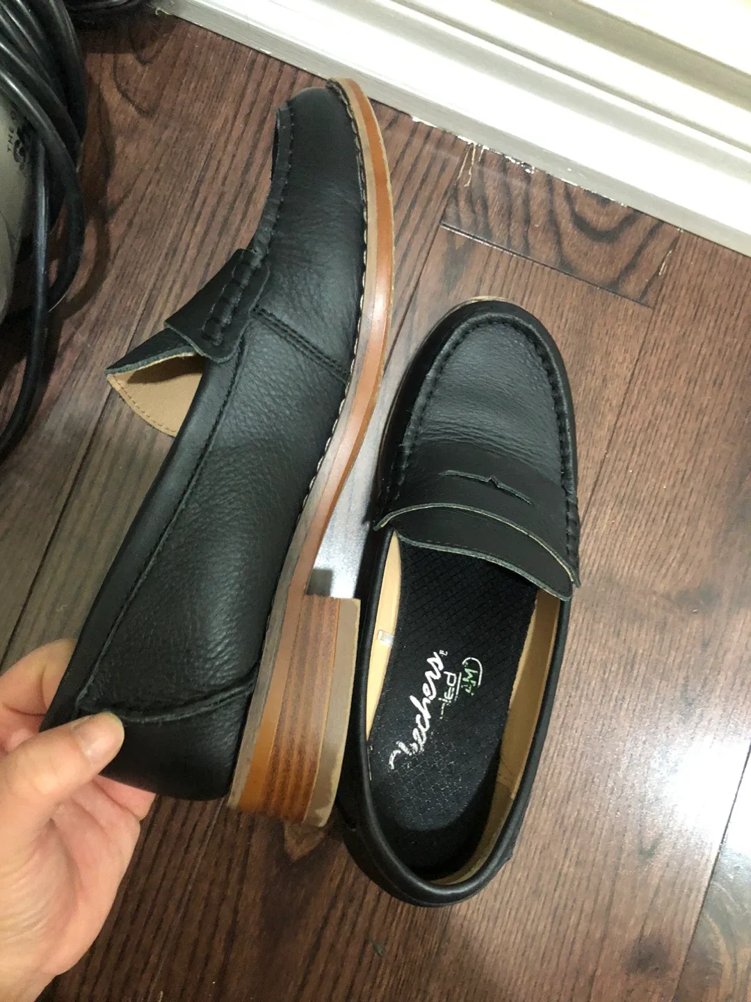 Skechers Loafers, Black, Size 6.0 image indicator(5)