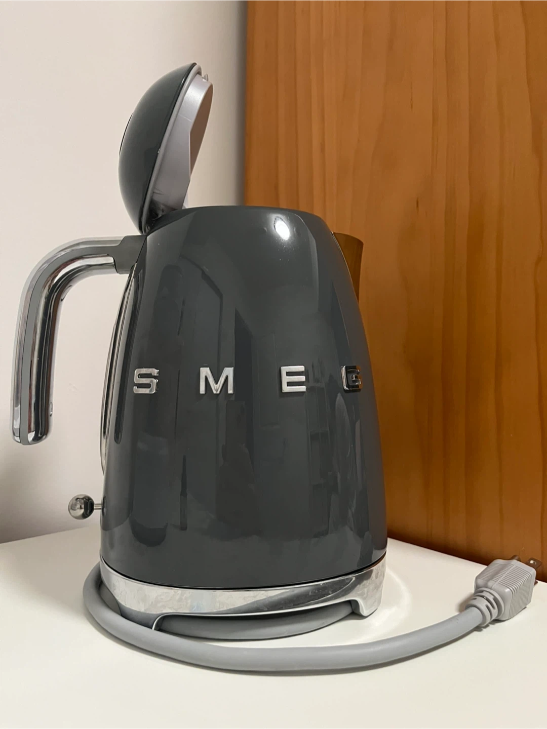 Smeg Grey Kettle - photo 2