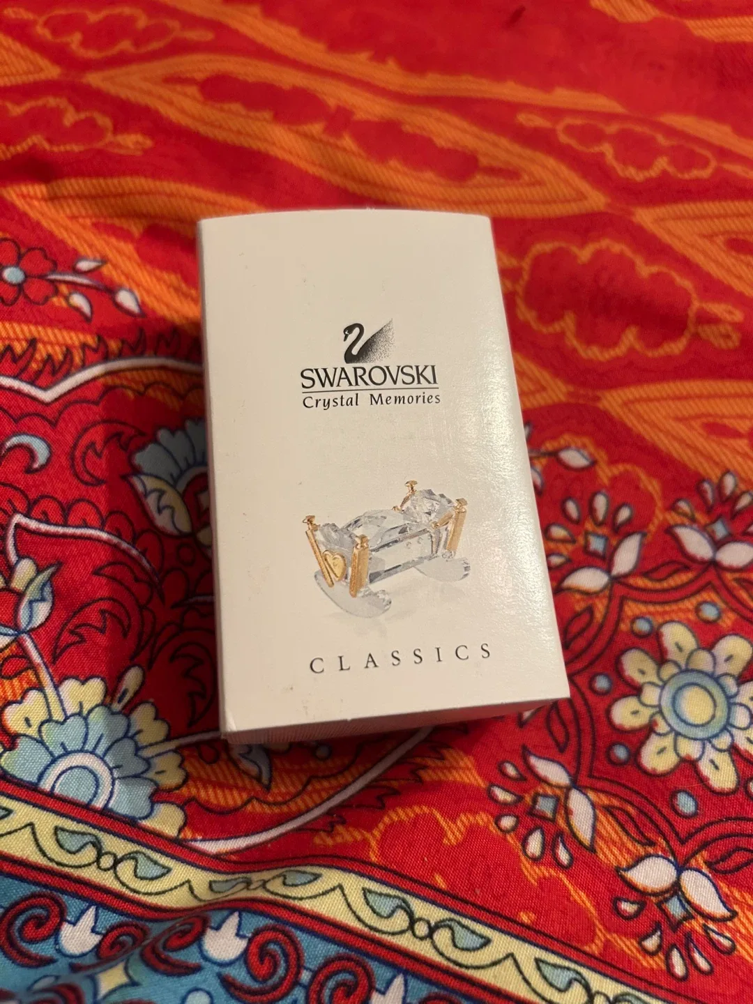 Swarovski Crystal Memories Baby Cradle/Crib image indicator(4)