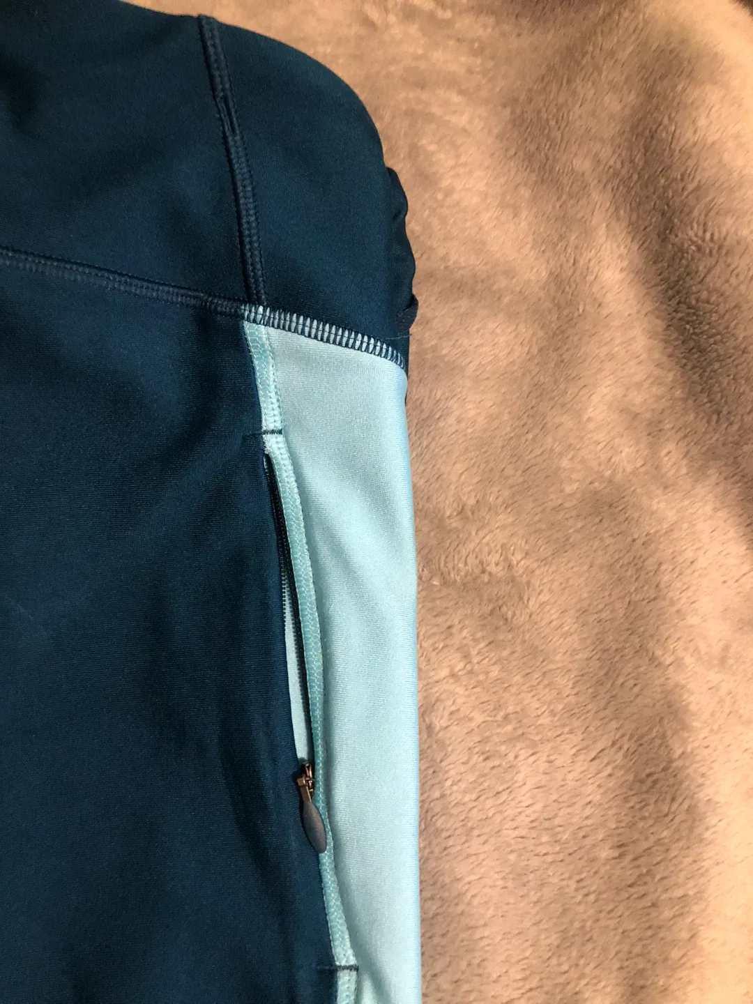 Under Armour HeatGear Compression Pants - Size M image indicator(7)