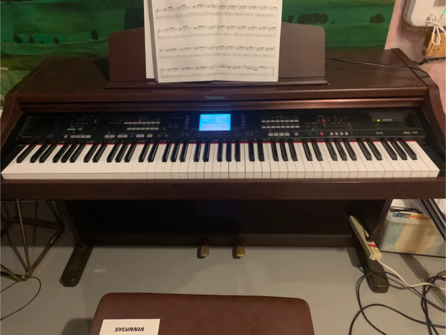 Technics Digital Ensemble Piano w/ Bench image indicator(2)