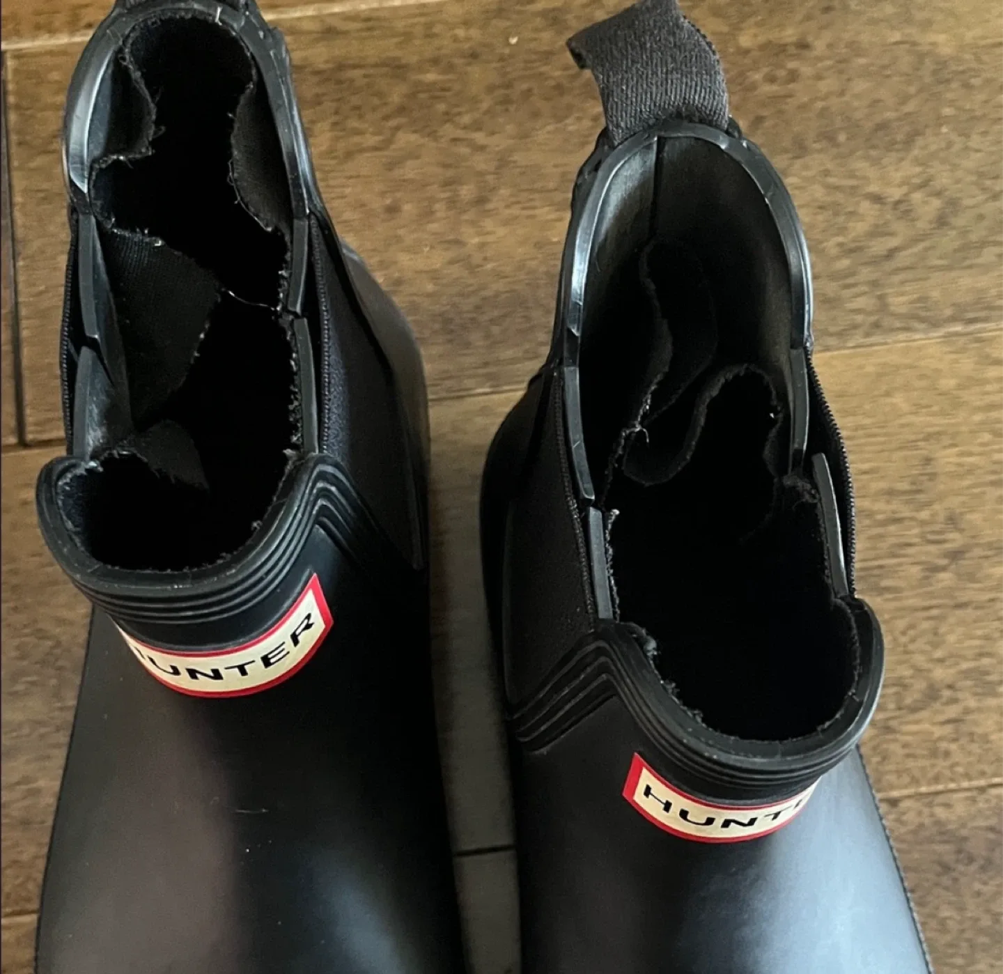 Hunter Chelsea Rain Boots - Black, US 7 image indicator(5)