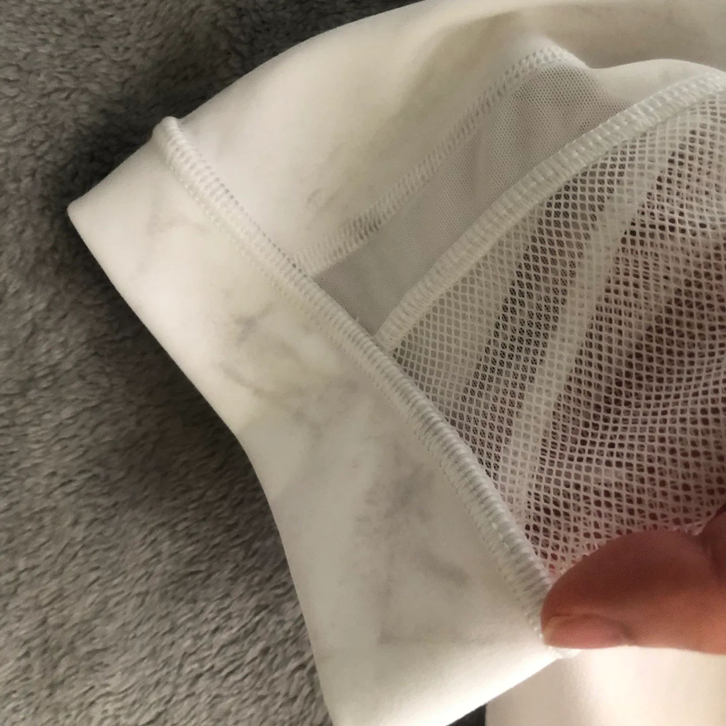 Lululemon White Leggings - Size 10 image indicator(3)