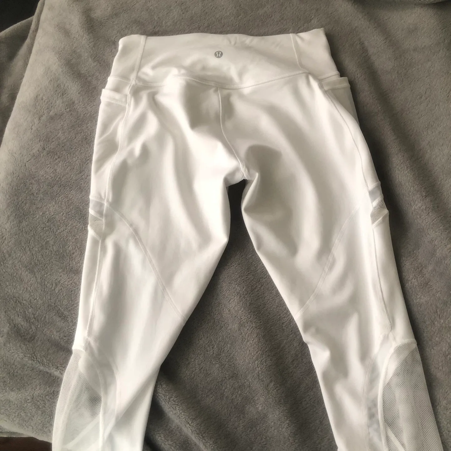 Lululemon White Leggings - Size 10 image indicator(4)