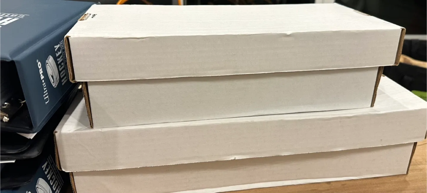 Thousands of Common Mint Pokémon Cards Binder Lot image indicator(2)