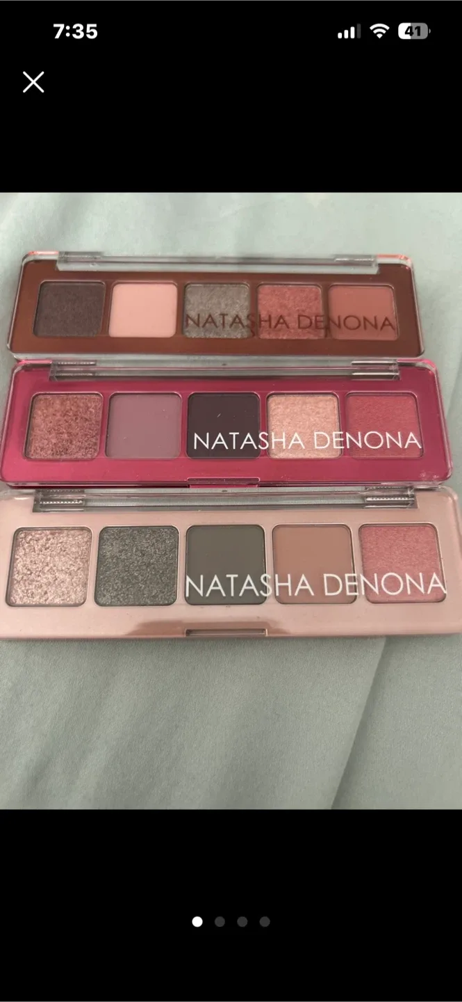 Natasha Denona Mini Eyeshadow Palettes image indicator(2)