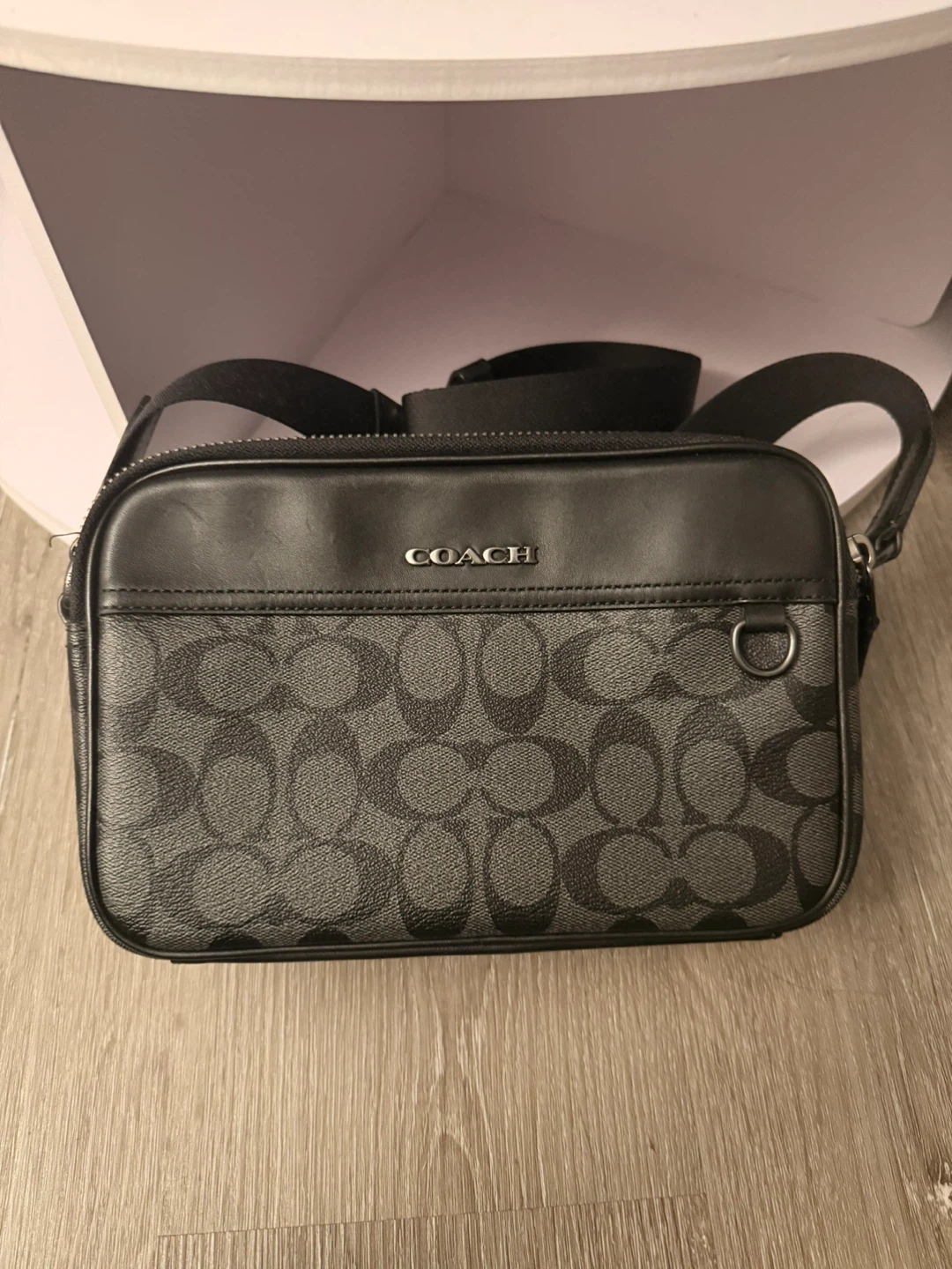 Coach Graham Crossbody Bag NWT - photo 2